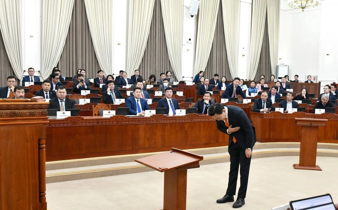 Н.Учралын УИХ-ыг цэвэрлэх амлалт ба эдийн засагт хийх реформ