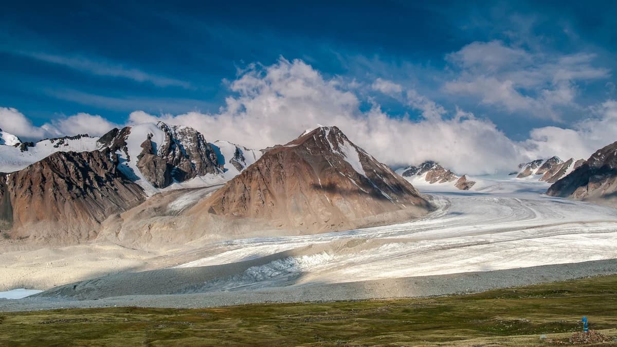 Баруун хязгаар нутгаар