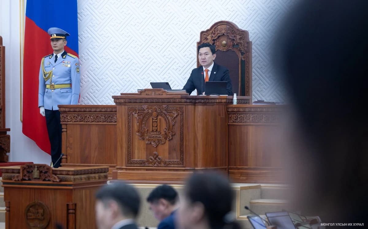 蒙古国大呼拉尔议长尼.乌查日勒在国家大呼拉尔 2025 年秋季例会闭幕式上的讲话
