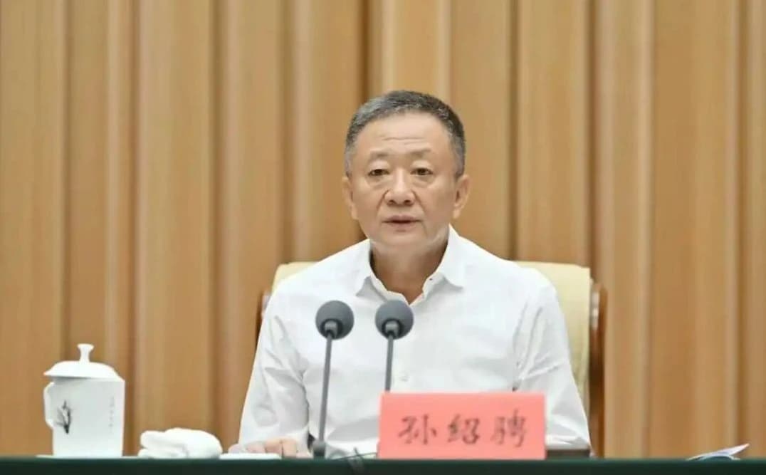 Өвөр Монголын өмнөх ХКН-ын хорооны дарга шалгагдахаар болжээ