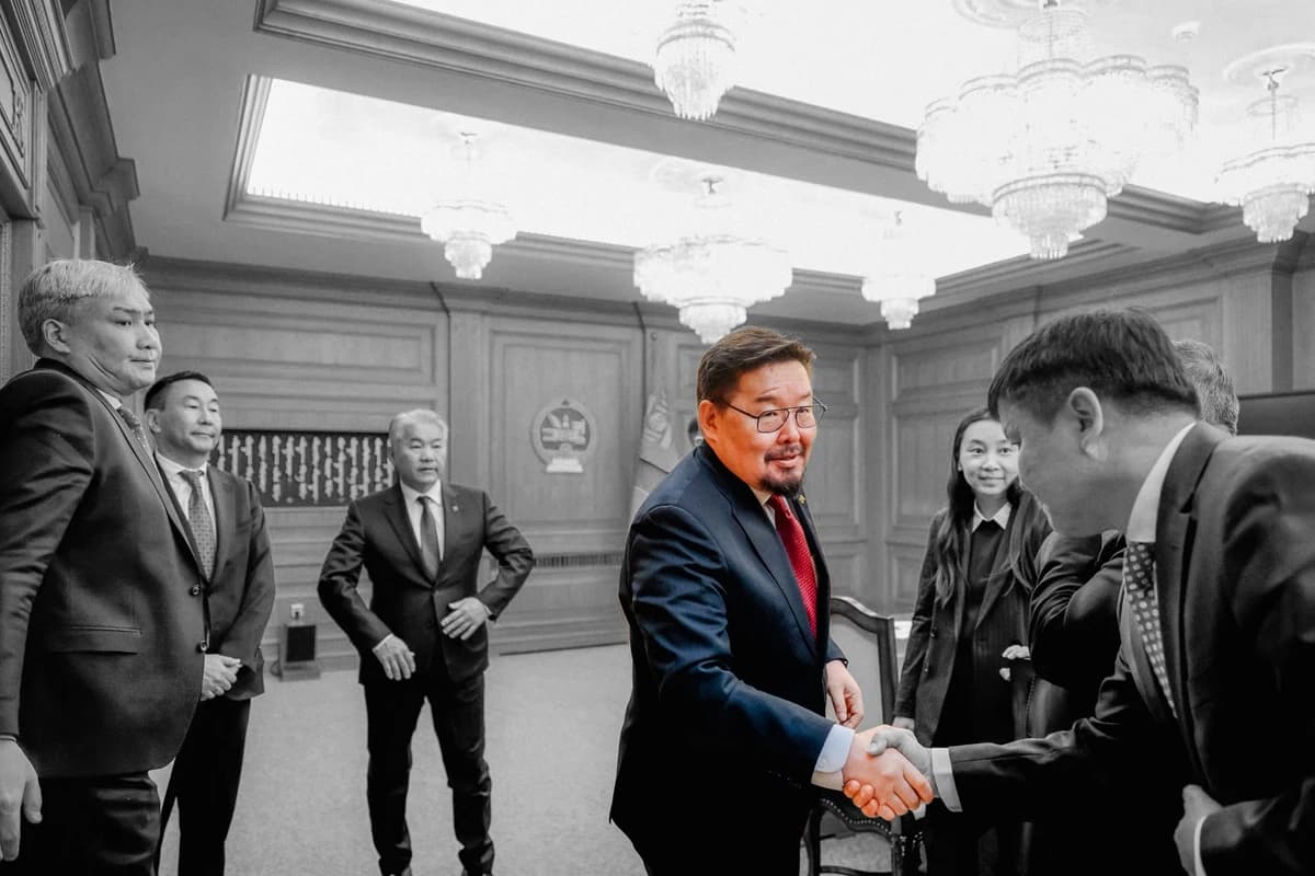 SOFT POWER: АМНАТ авах нь монголчуудад ашигтай!