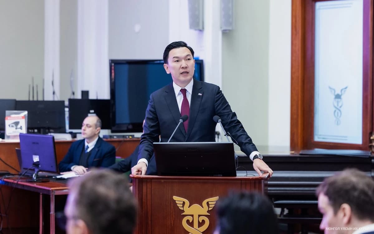 Н.Учрал “Монгол-Оросын бизнес форум”-ыг нээж, үг хэлэв