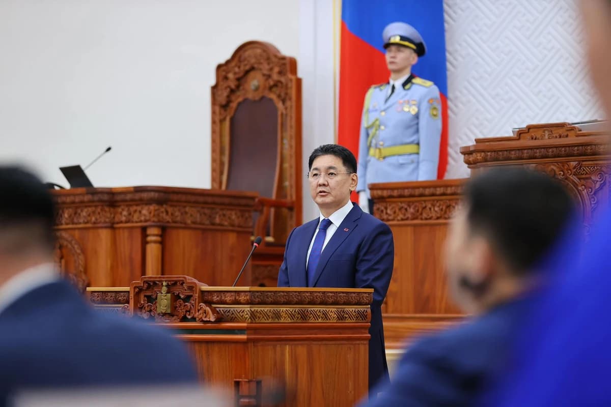 Эшлэл: Хэн нэгний эрх мэдлийг нэмэх, хэн нэгнийг хэлмэгдүүлэх тухай би огт яриагүй