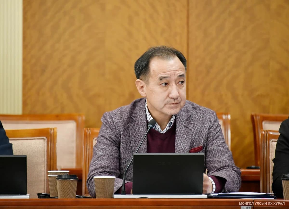 Д.Цогтбаатарын мэнсплэйнинг: Бай нь яг Б.Батцэцэг байсан уу!