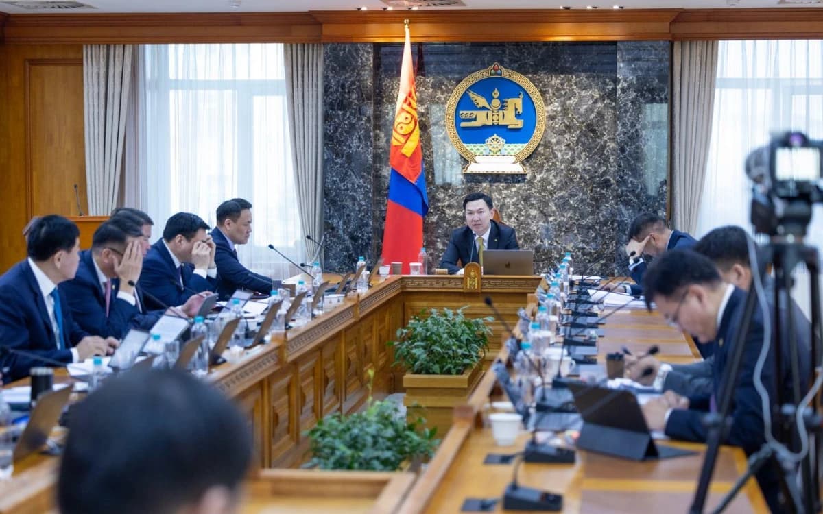 蒙古国政府决定：上调教职工基本工资50%、暂停"图拉河高速路"项目