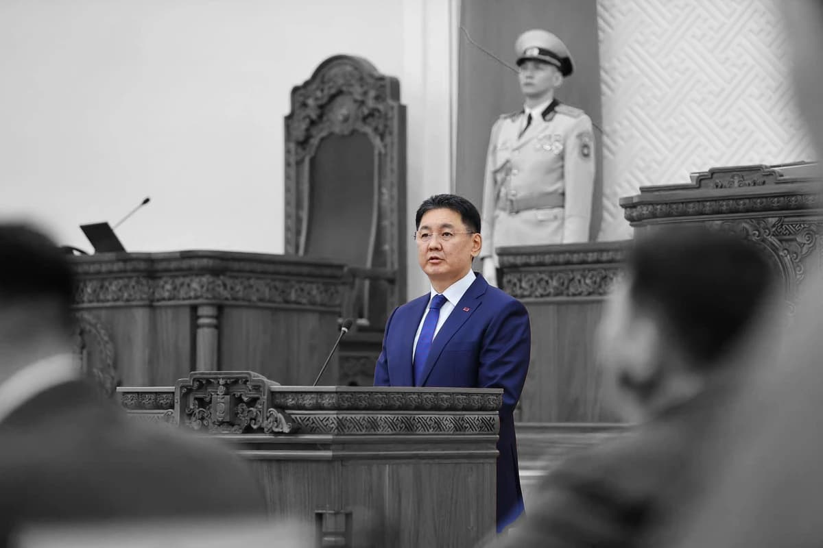 У.Хүрэлсүхийн улс төр 8 сарын дараа жинхэнээсээ эхэлнэ